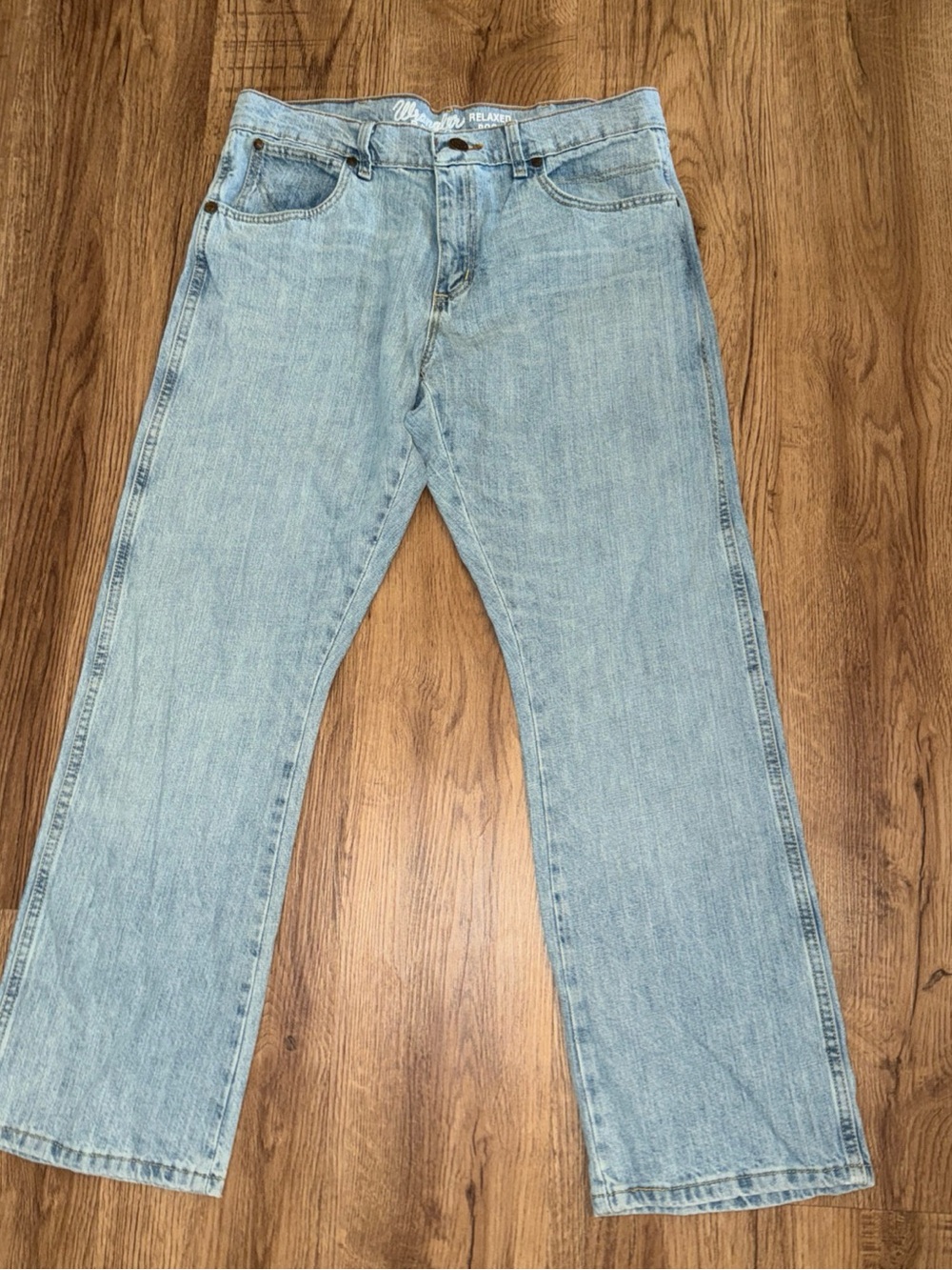 Wrangler Retro Relaxed Boot Jeans Mens 32 x30 Blue Light Wash Western Work Denim